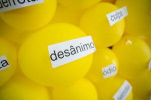 Setembro Amarelo – Mês da Prevenção ao Suicídio: A Urgência de Falar para Salvar Vidas