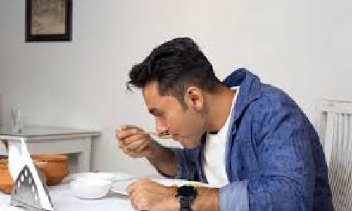 A Fome da Noite: Desvendando o Transtorno Alimentar Noturno